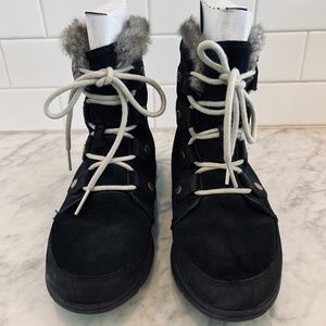 Sorel Women's Black Explorer Joan Size 8